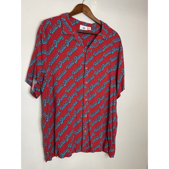 Walt Disney World Parks Men's Large Red Button Down Short Sleeve Shirt Top - Picture 2 of 4